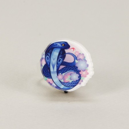 Ring with a spin "Snake" 3x3x3 cm-3
