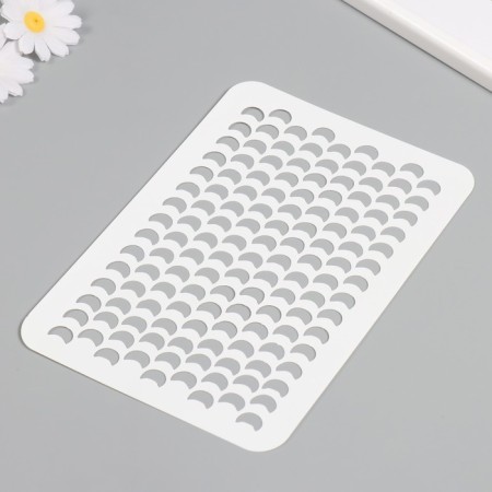 Plastic stencil "scales", 16x24 cm-1