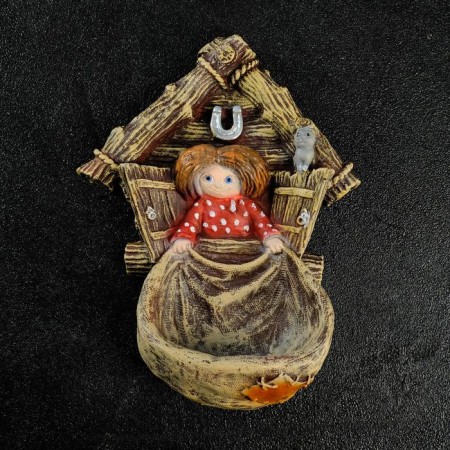 Suspended decor-feed for birds "House of Kuzya" from the polystone, 27cm, street-1