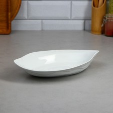 Queen's dish, 1 l, porcelain, Iran