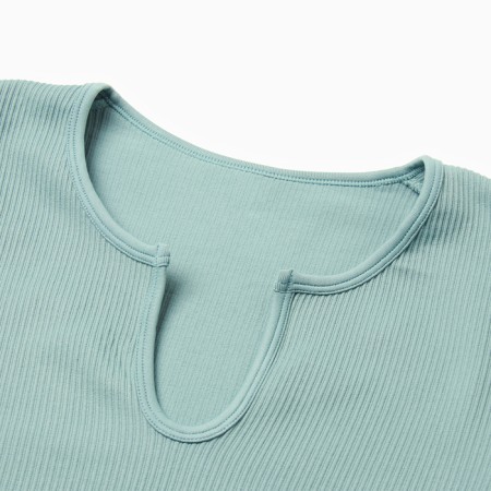 TOP with a long sleeve Minaku: Sportly; Color Green Rr. M-7
