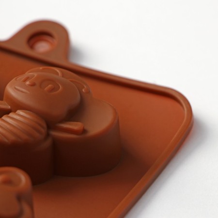The form for decorations of the share "insects", silicone, 22 × 11.5 × 2 cm, 8 cells, brown color-3