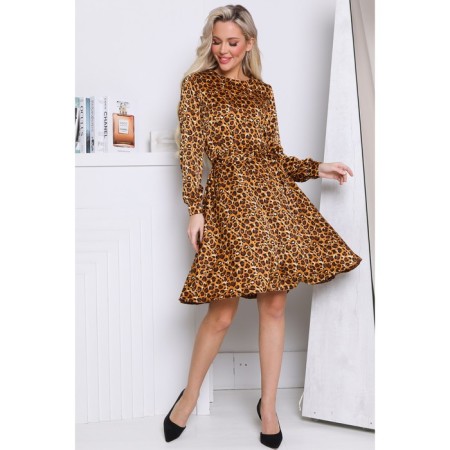 Women's dress, size 44-7