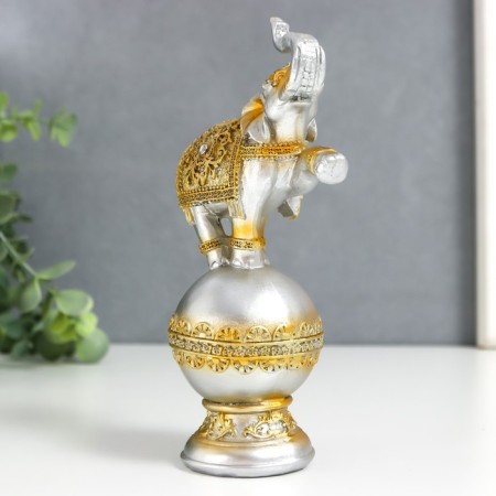 Souvenir Polystone "Elephant on a ball in the openwork blanket" 19x8.5x5.5 cm-5