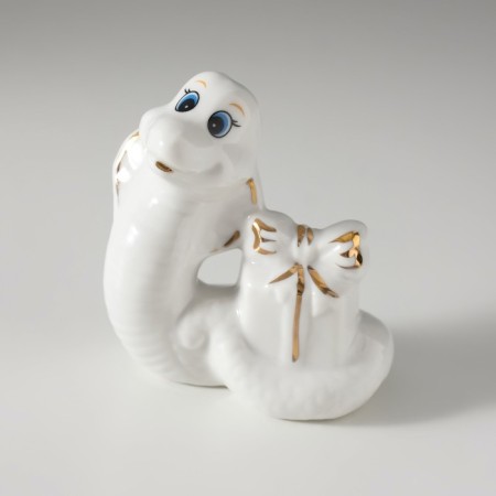 Souvenir Ceramics "White Cobra with a gift" with gold 3.5x8x7.5 cm-4