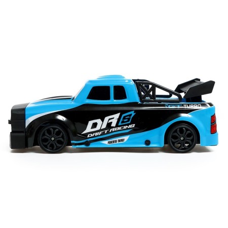 The drift machine, radio control, with interchangeable wheels, with a battery, blue-1