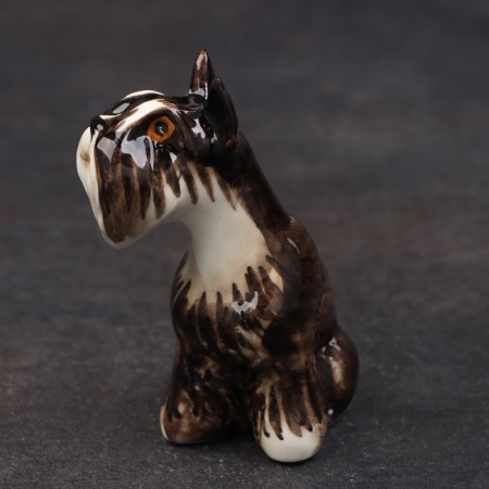 Porcelain figurine "Mittelshneuszuzer Black and White", 8 cm, author's painting-1