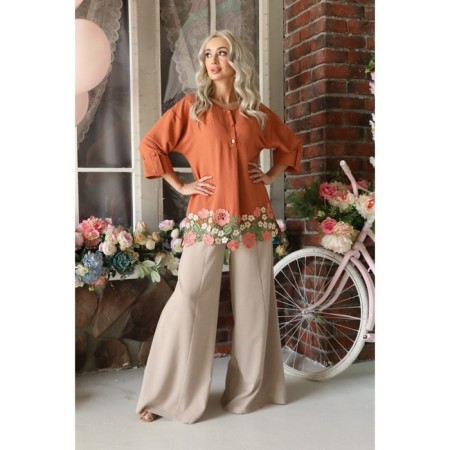 Female blouse, size 42-14