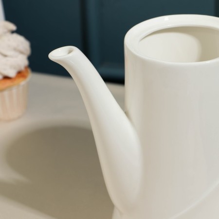 Hot kettle Porcelain "Barista", 1.5 l, white-3