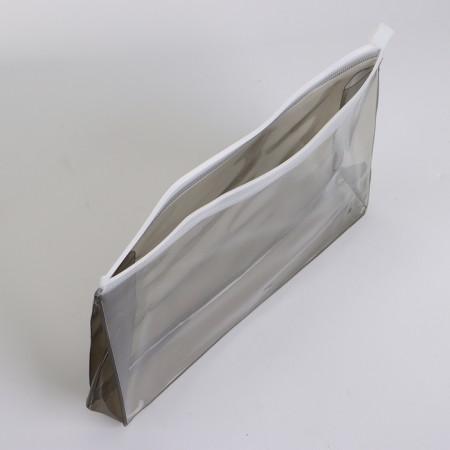 Cosmetic bag with a zip-butter, black color-2