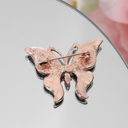 Brooch "Galiotis" butterfly flying, in pink gold-1