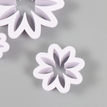 Cathers for polymer clay "Chamomile" set 3 pcs d = 2.7, 4.7 and 7.1 cm-2