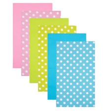 A set of kitchen towels of the share 