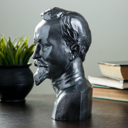 Bust Dzerzhinsky large metallic 12x24x12cm-1