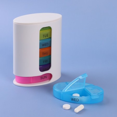 Air man - an organizer "Week", English letters, 12 × 9.6 × 5.9 cm, 7 containers of 4 sections, multi -colored-2