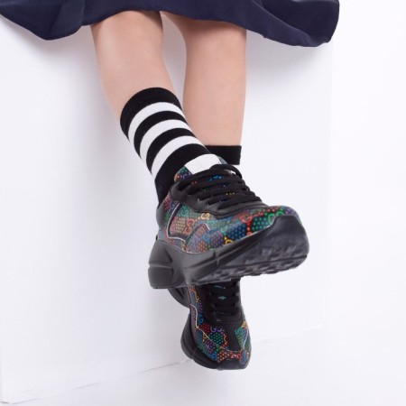 Golphs children, black color with white stripes, size 18-20-7