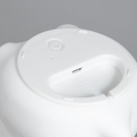 Night-mock "dog" LED from USB white 12x10x14 cm Risalux-13