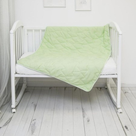 The blanket is quilted, size 105x140 cm, eucalyptus-1