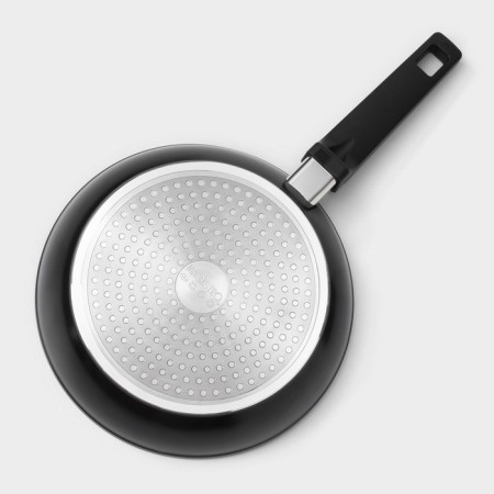 Pan Magistro Flame, D = 22 cm, h = 4.5 cm, Soft-Touch handle, anti-stick coating, induction-6