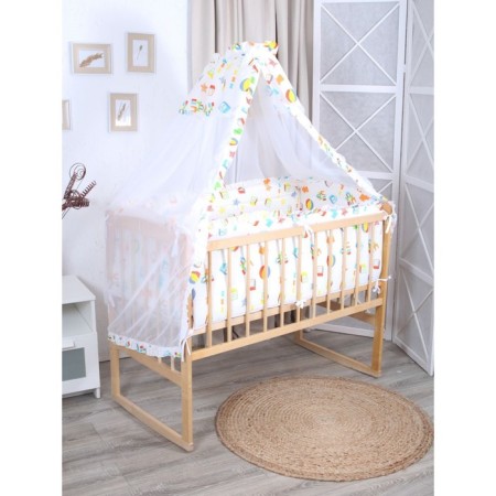 A set of sides in a crib with a canopy "Bear plays"