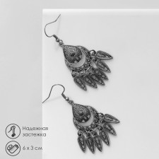 Hanging earrings 