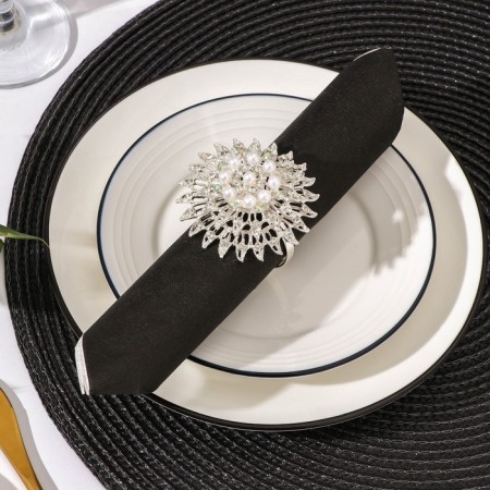 Elizabeth napkin ring, 6.5 × 6 cm, silver color-1