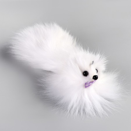 A mouse made of natural fur, up to 11 cm with a tail, white