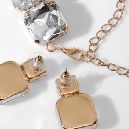 Set 2 objects: earrings, necklace “jewel” squares, white color in gold, 32 cm-1