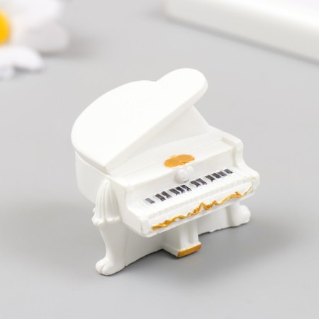 Figure for Florarium Polystone "White Piano" 5x4.5 cm-3