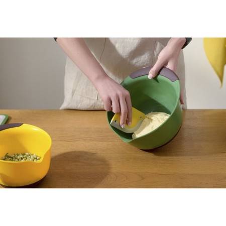 A scraper for a 2 in 1 Smart Solutions Hilly, 10.7x8 cm dough-1