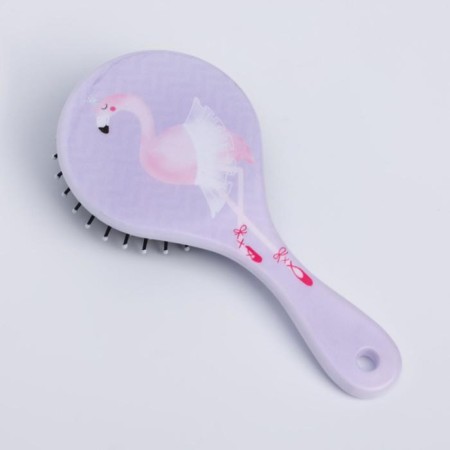 Set "since March 8": Makeup brushes 4 pcs, comb-7