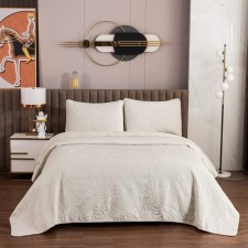 The bedspread and pillowcase 