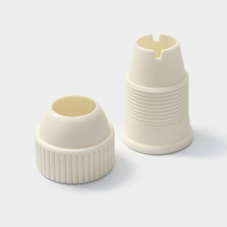 Confectionery set, 7 objects: 2 bags, 4 nozzles d = 2.5 cm, adapter-4