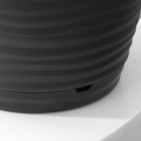 Pot for flowers with a Saffron pallet, 5.4 l, d = 22.4 cm, h = 20.5 cm, black color is black-2