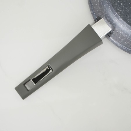 Set of dishes No. 1 granite, 3 objects: pan D = 26 cm, bucket 1.7 l, pot 5 l, covers, anti -stick coating-7