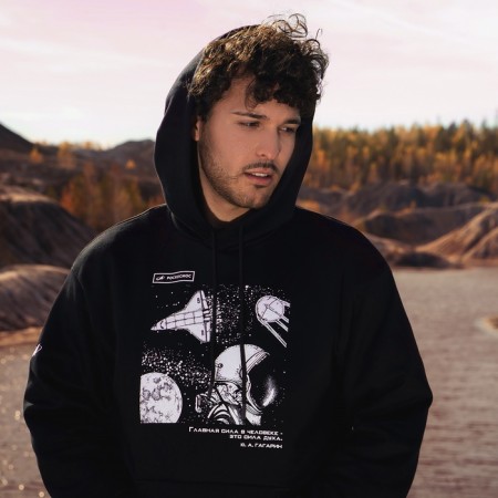 Sweatshirt with a hood Roscosmos x Onlytop, p. M, the color is black