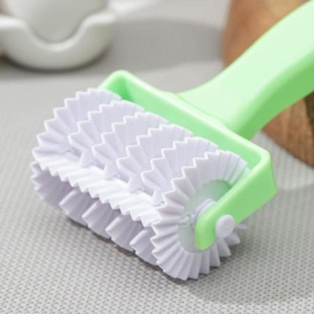 The dough roller “Bright” dough, 17 × 8 × 4.5 cm, textured, green color-4