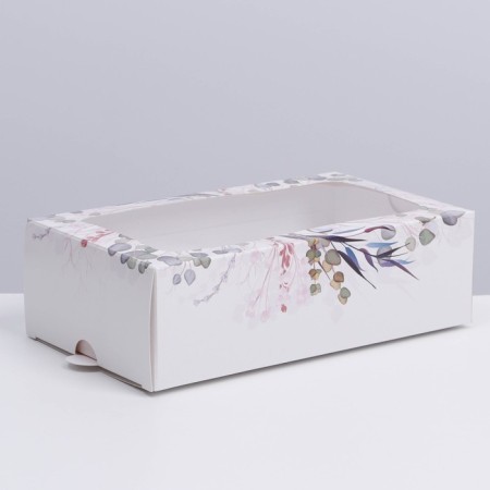 Box for Makarun, confectionery packaging, “Wreath” 18 x 10.5 x 5.5 cm