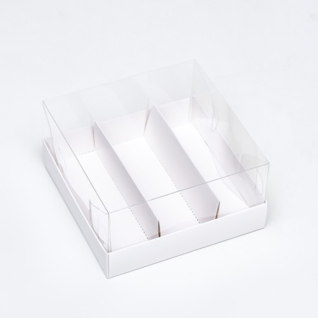 Packaging with a transparent lid under 3 eclairs, white 13.5x13.5x6 cm-1