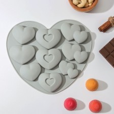 Lumour, silicone, 20.5 × 19 × 2 cm, 9 cells, MIX color.