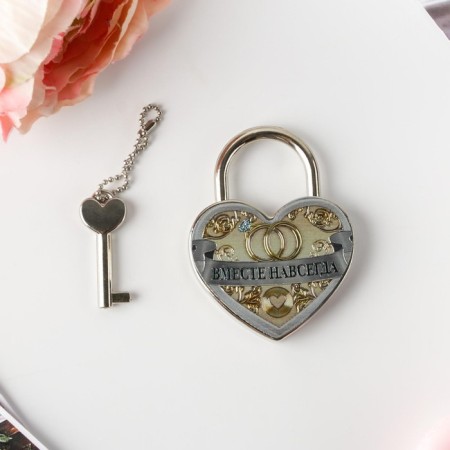 Wedding castle with the key "Together forever."-1