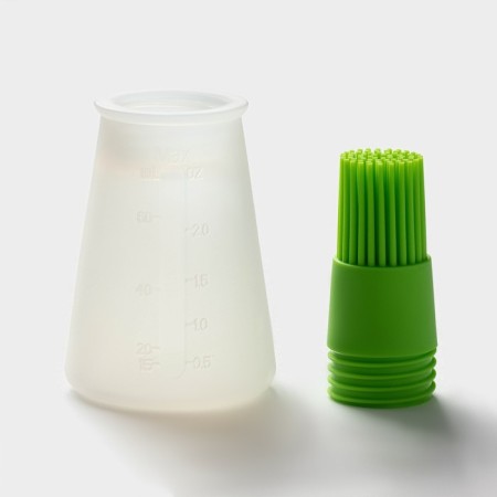 A brush with a reservoir for oil "Olio", 11 cm, color mix-3
