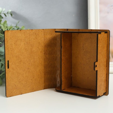 Шкатулка-книга "8 марта. Девушка" 14 см-3