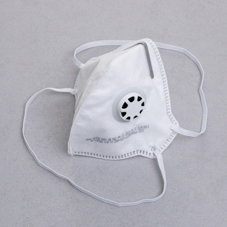 Half -mask Filter folding with FFP1 valve in individual packaging