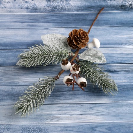 Decor "Winter Magic" berries bumps of needles, 27 cm