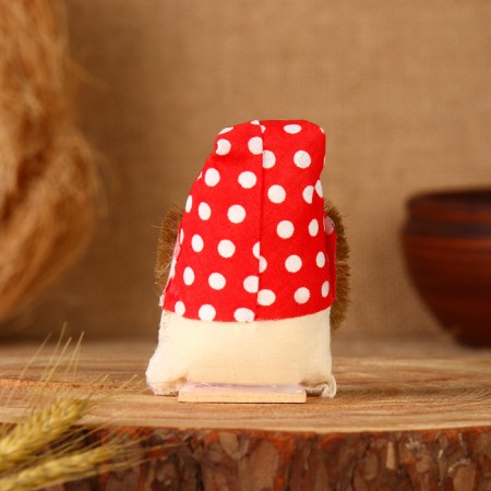 Ravigan "Domovynok", in a cap with a stove, 9 cm, mix-3