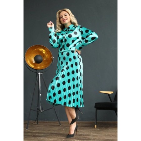 Women's dress, size 54-9