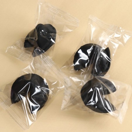 Cookies with a prediction “prediction” in a box for fries, 24 g (4 pcs. X 6 g). (18+)-2