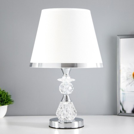 Board lamp "Latea" E27 40W Belo-chromium 25x24x41 cm