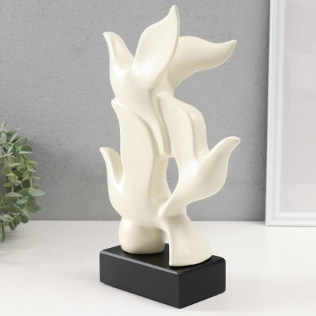 Souvenir Ceramics "Three Birds" White 8x17.5x29.5 cm-2